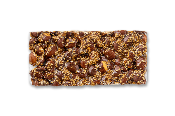 Turrón de guirlache con ajonjolí